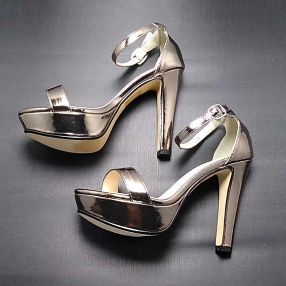 NWOT Touch Ups by Benjamin Walk MARY PLATFORM SANDAL - Picture 3 of 8